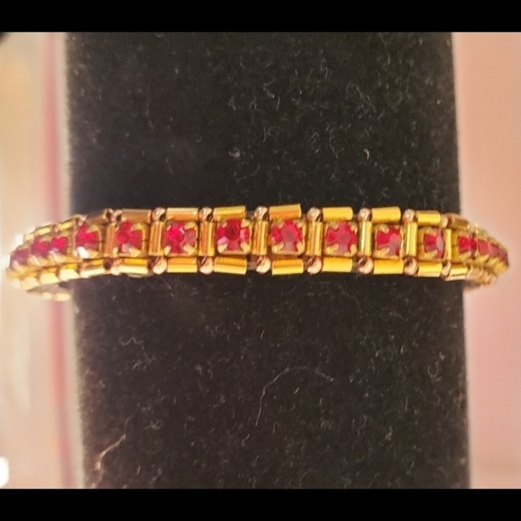 Handcrafted 7" Princess Kate Red Rhinestone Bracelet - Picture 2 of 7